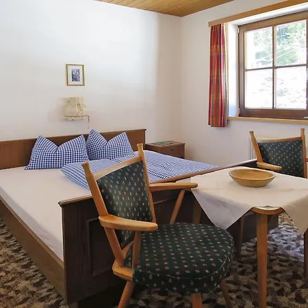 Haus Lacknerbrunn 325s